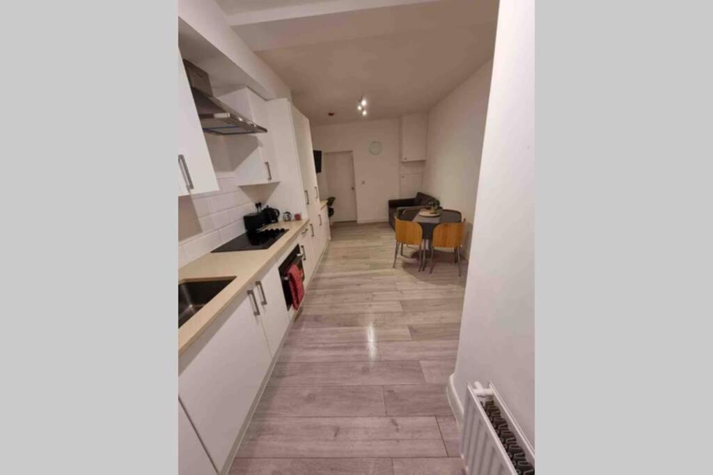 3Br 3Privateensuite - Close To Station - Parking Upon Request Edgware Exterior photo
